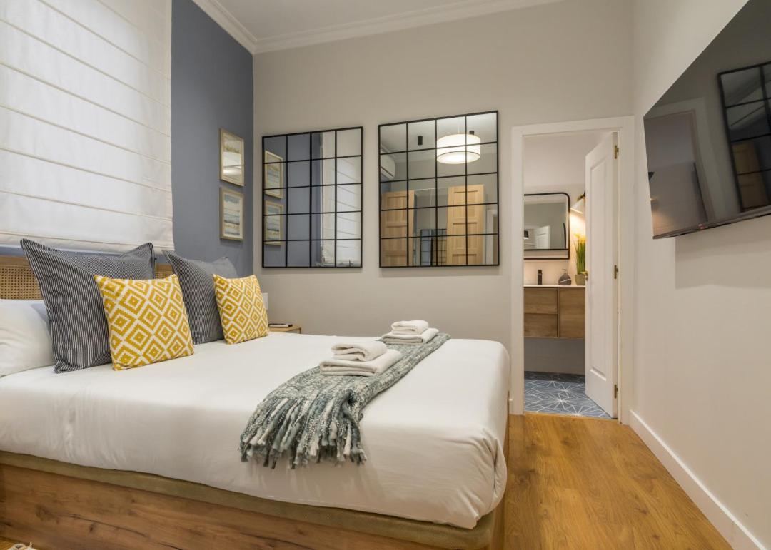 Wide And Modern -1Bd 1,5 Bth- Malasana Madrid Bagian luar foto