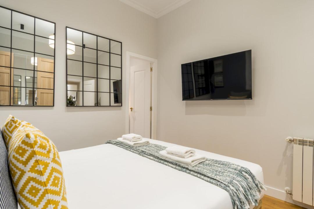 Wide And Modern -1Bd 1,5 Bth- Malasana Madrid Bagian luar foto